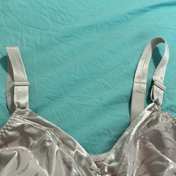 Just My Size NWOT Beautiful Bra - Picture 2 of 6